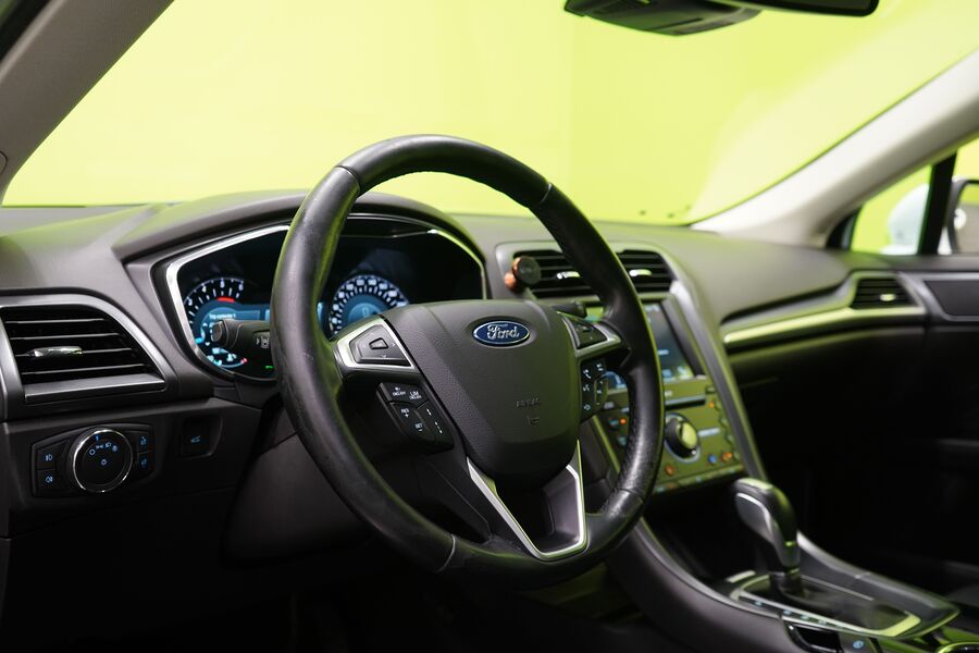 Ford Mondeo vaihtoauto