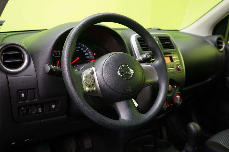 Nissan Micra vaihtoauto