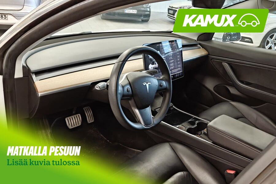 Tesla Model 3 vaihtoauto