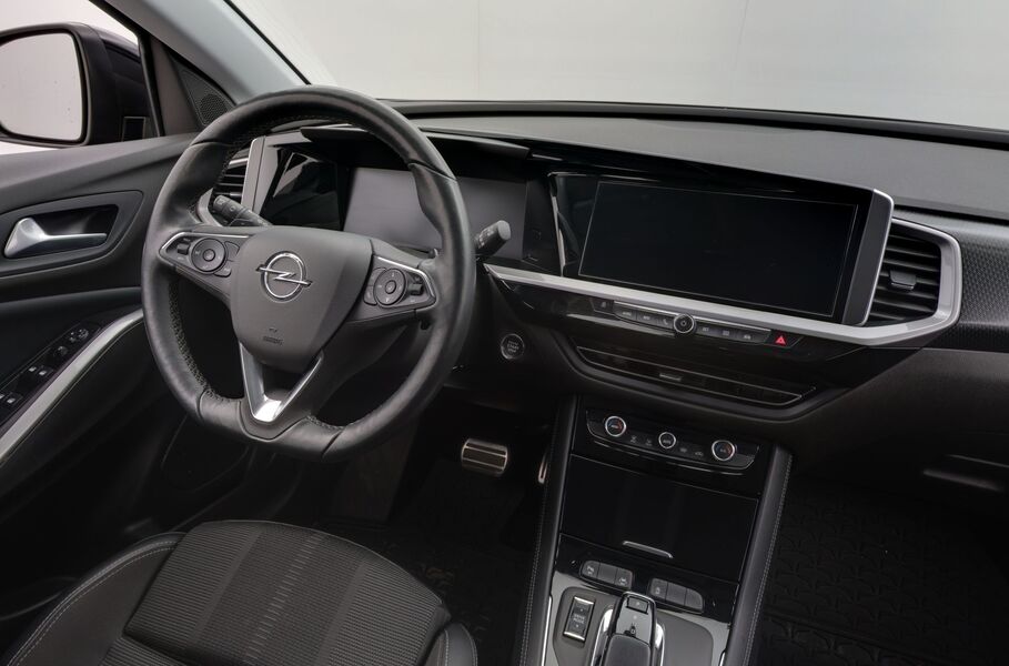 Opel Grandland vaihtoauto