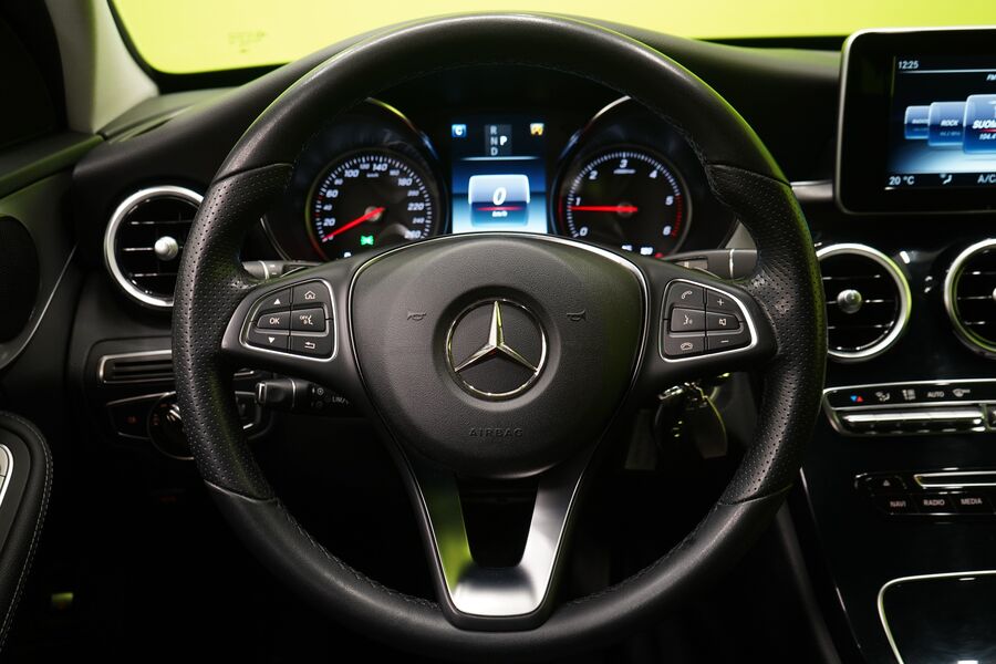 Mercedes-Benz C vaihtoauto