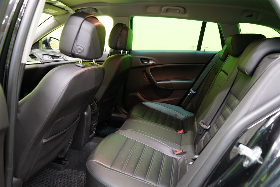 Opel Insignia vaihtoauto