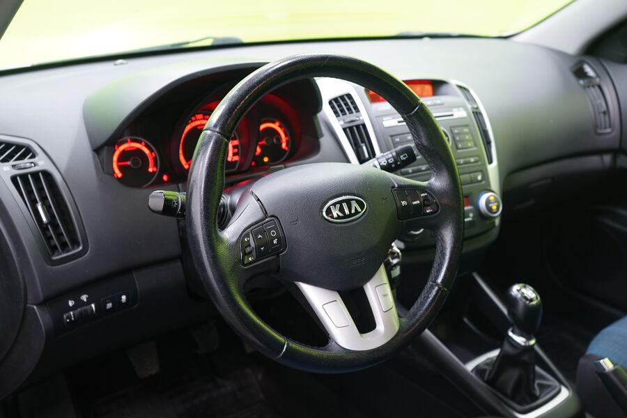 Kia Ceed vaihtoauto