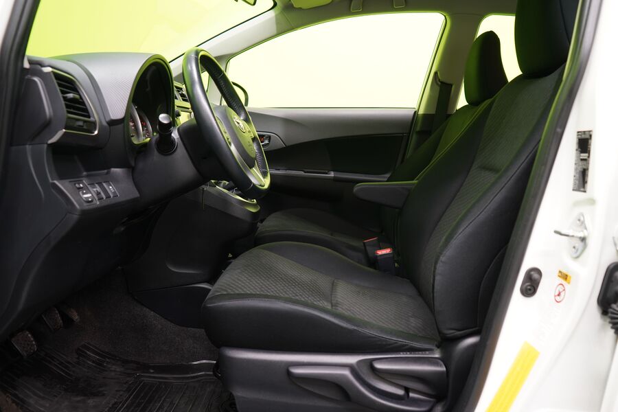 Toyota Verso-S vaihtoauto