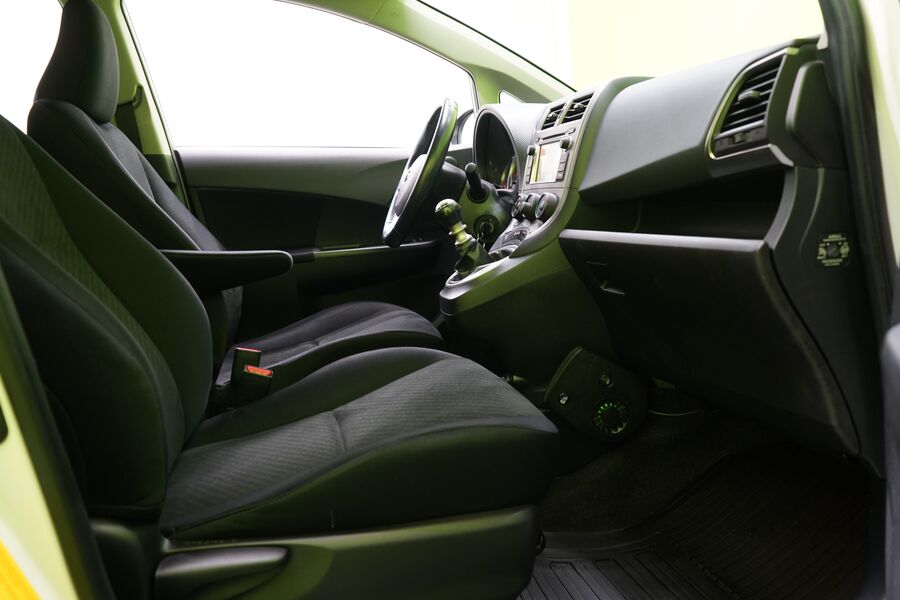 Toyota Verso-S vaihtoauto