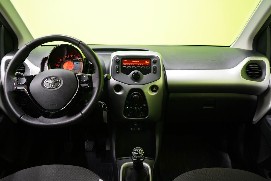 Toyota AYGO vaihtoauto