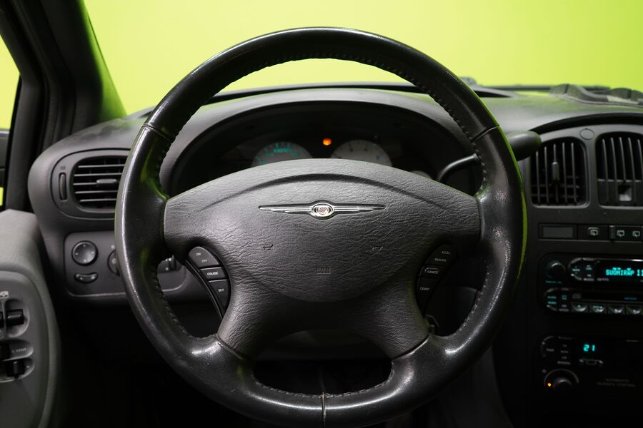 Chrysler Voyager vaihtoauto