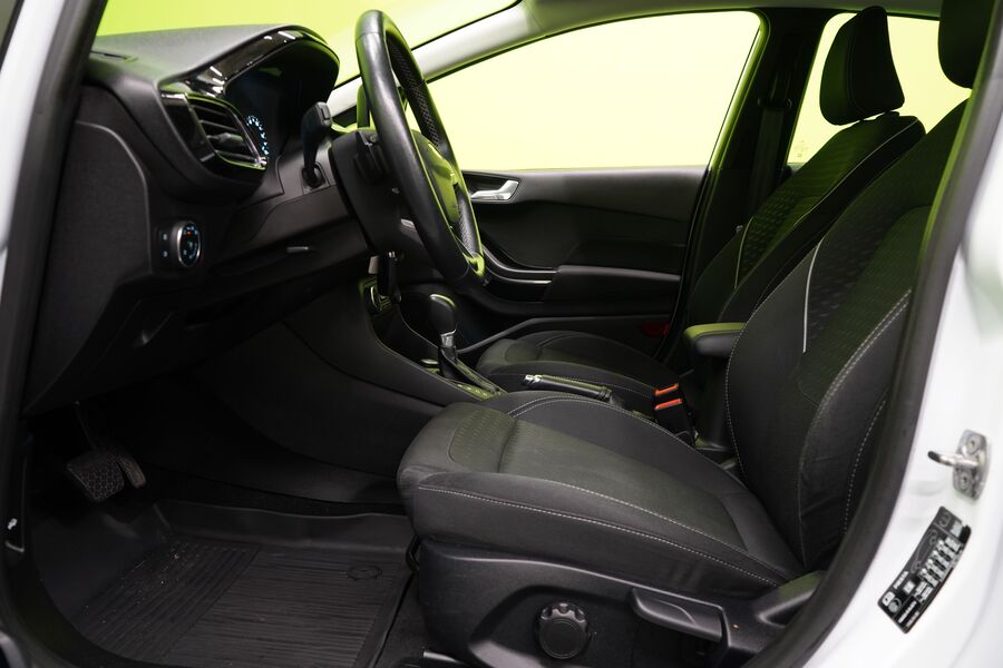 Ford Fiesta vaihtoauto