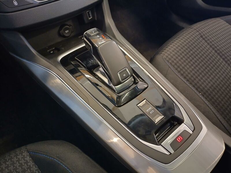 Peugeot 308 vaihtoauto