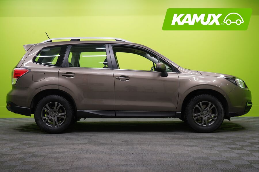 Subaru Forester vaihtoauto