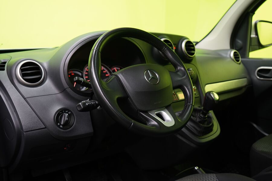 Mercedes-Benz Citan vaihtoauto