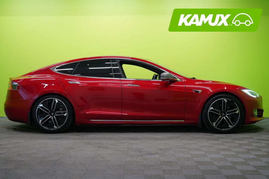 Tesla Model S vaihtoauto