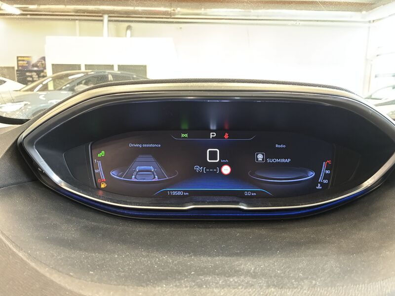 Peugeot 5008 vaihtoauto