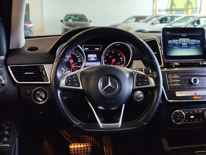 Mercedes-Benz GLS vaihtoauto