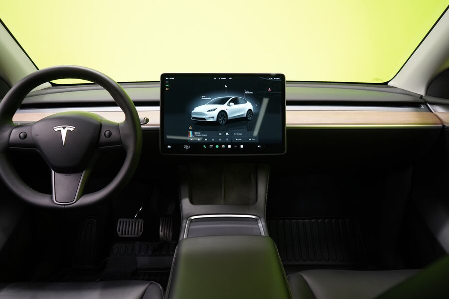 Tesla Model Y vaihtoauto