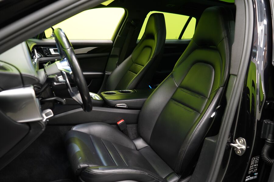 Porsche Panamera vaihtoauto