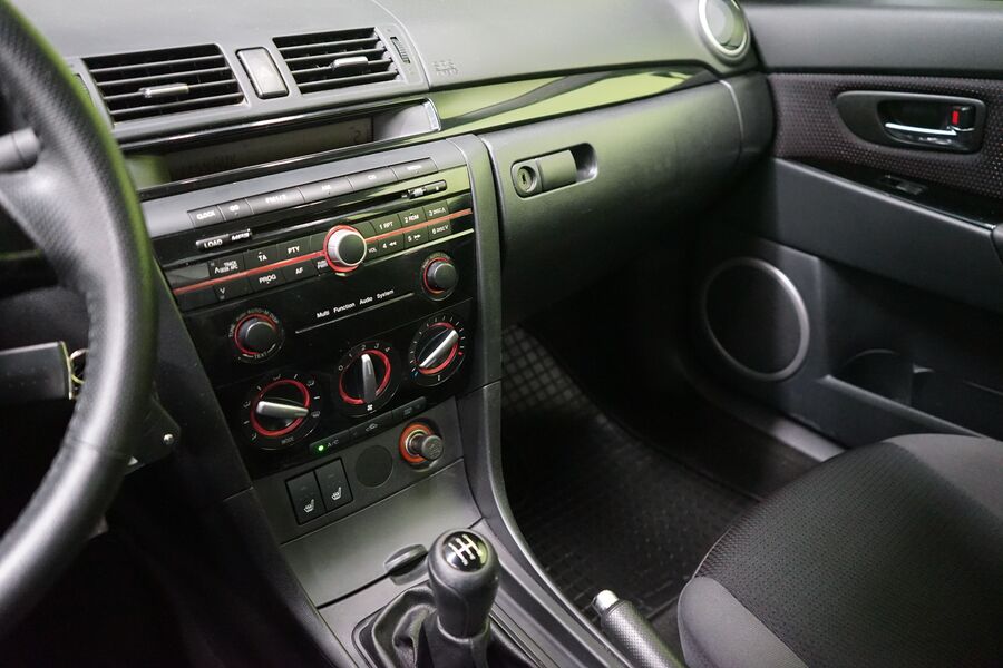 Mazda 3 vaihtoauto
