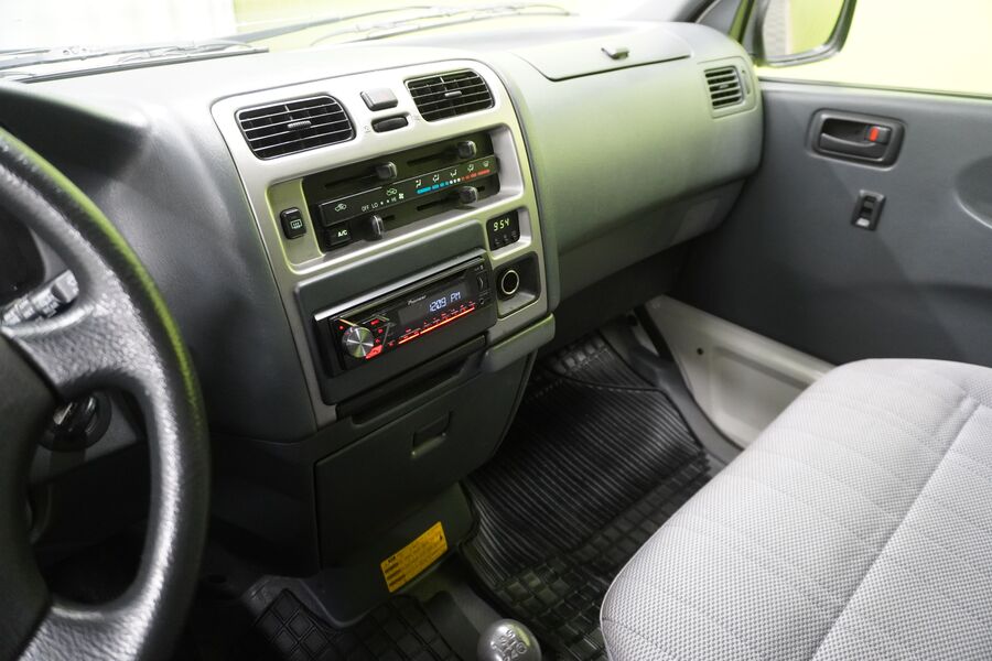 Toyota Hiace vaihtoauto