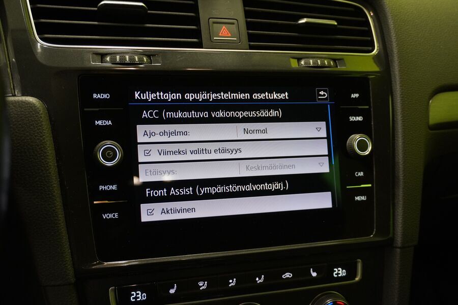 Volkswagen Golf vaihtoauto