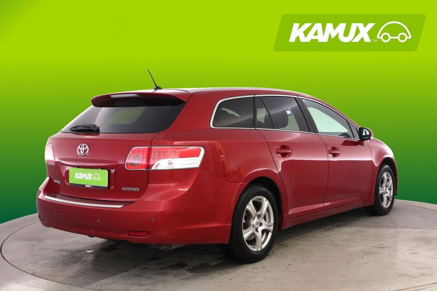 Toyota Avensis vaihtoauto