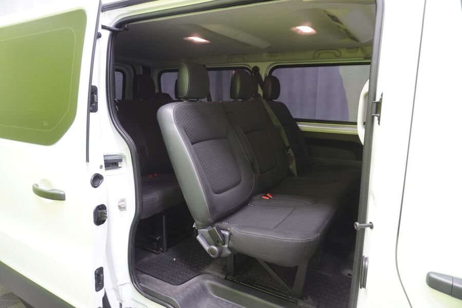 Opel Vivaro vaihtoauto