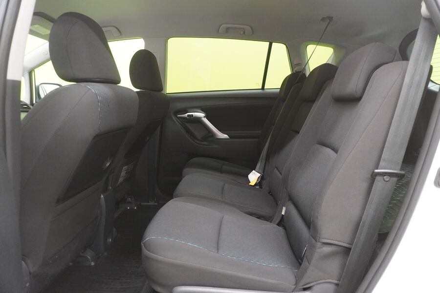 Toyota Verso vaihtoauto