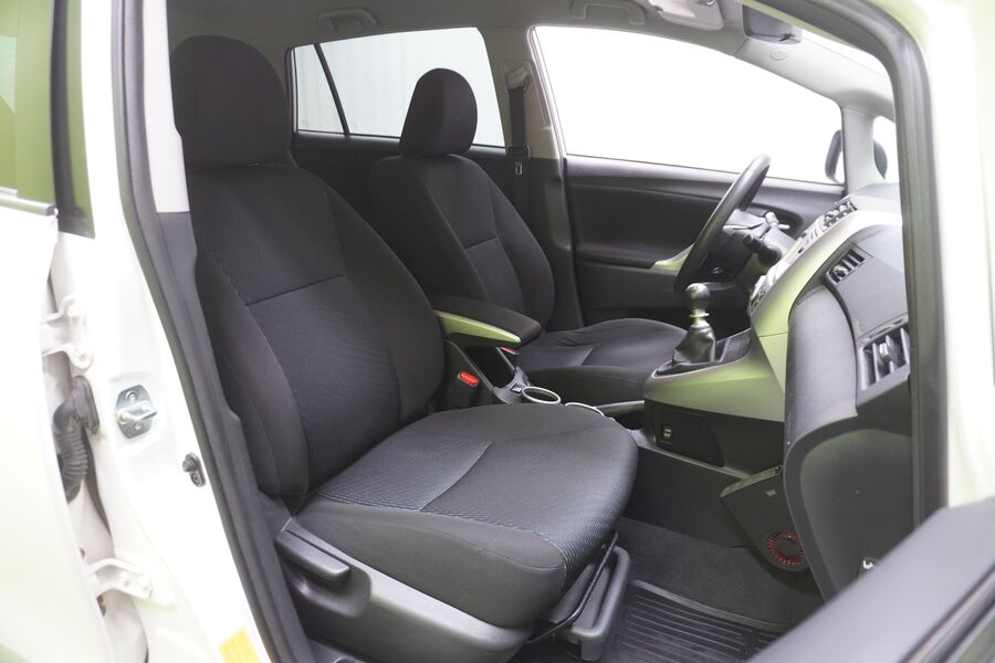 Toyota Verso vaihtoauto