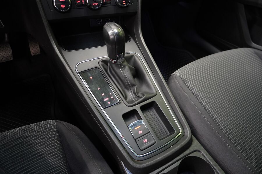 SEAT Leon ST vaihtoauto