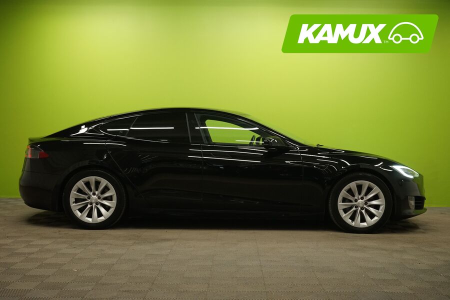 Tesla Model S vaihtoauto