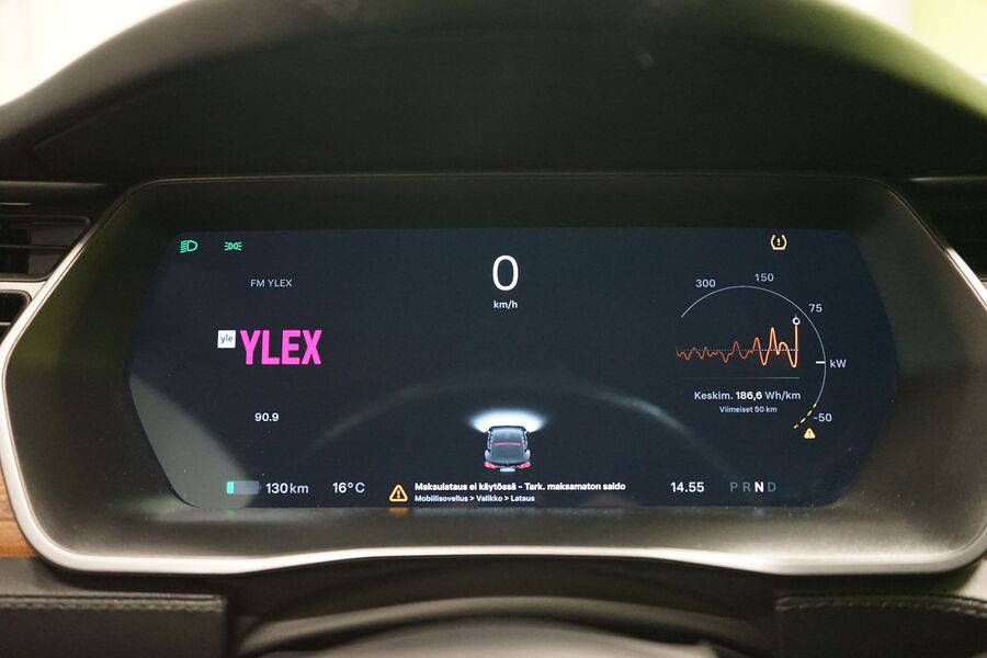Tesla Model S vaihtoauto