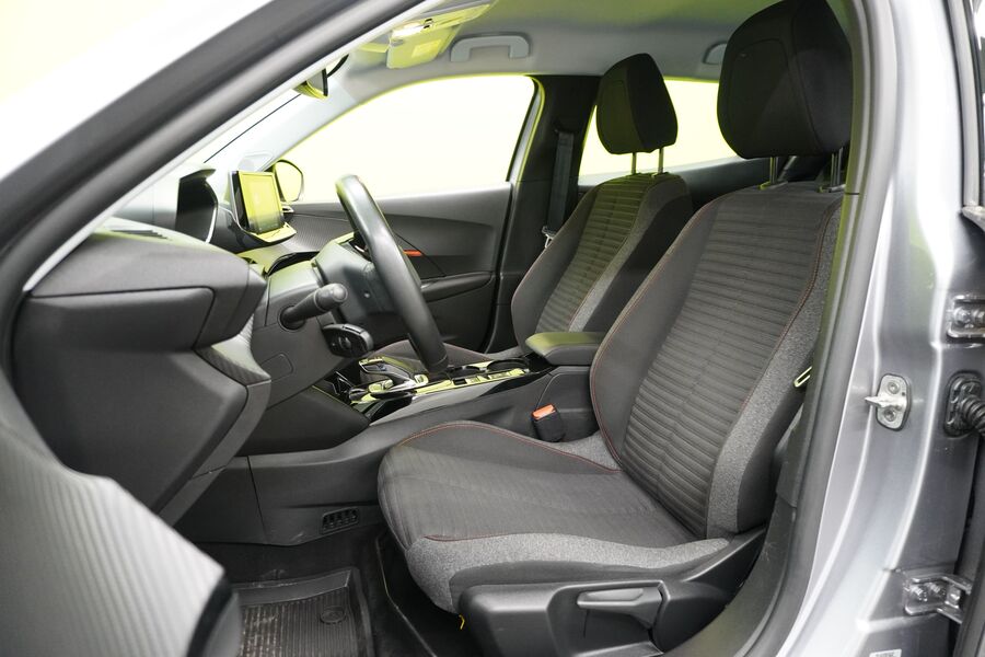 Peugeot e-2008 vaihtoauto