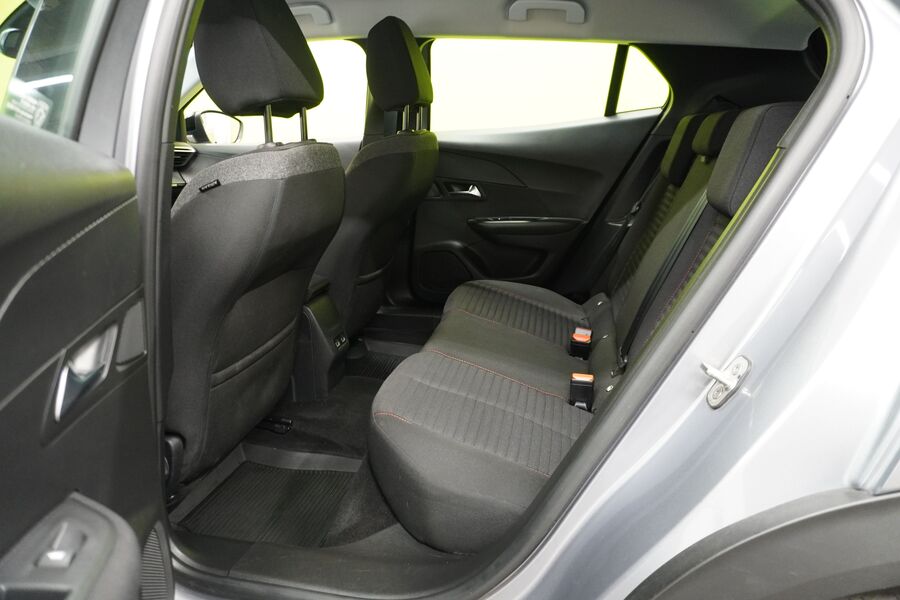 Peugeot e-2008 vaihtoauto