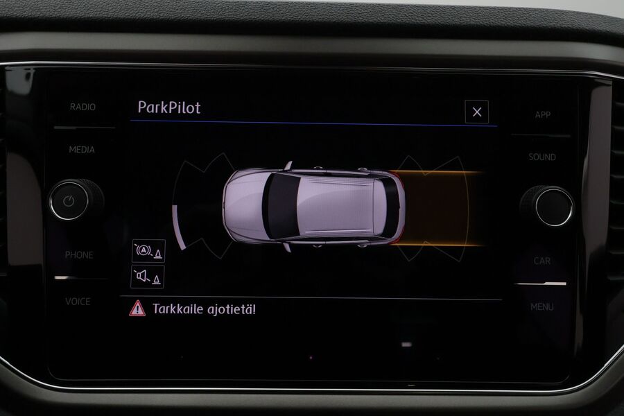 Volkswagen T-Roc vaihtoauto