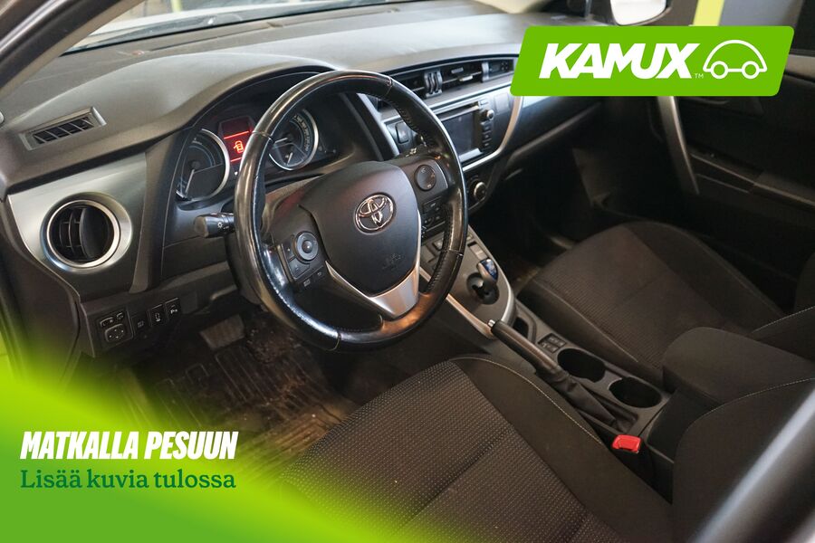 Toyota Auris vaihtoauto