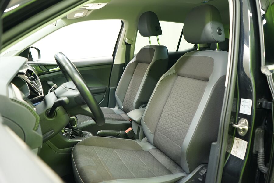 Volkswagen T-Cross vaihtoauto