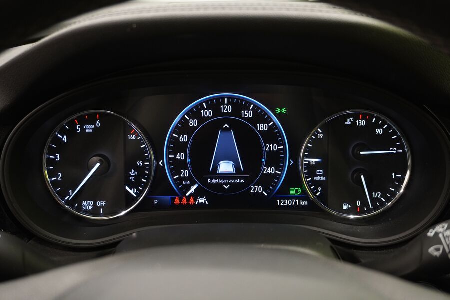 Opel Insignia vaihtoauto