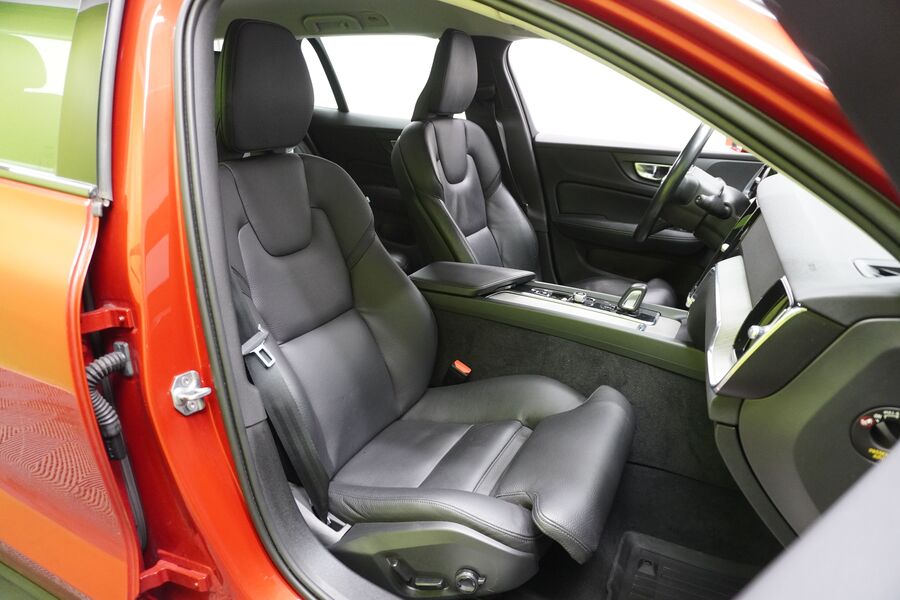 Volvo V60 Cross Country vaihtoauto