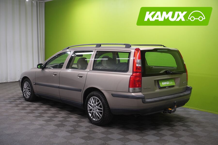 Volvo V70 vaihtoauto
