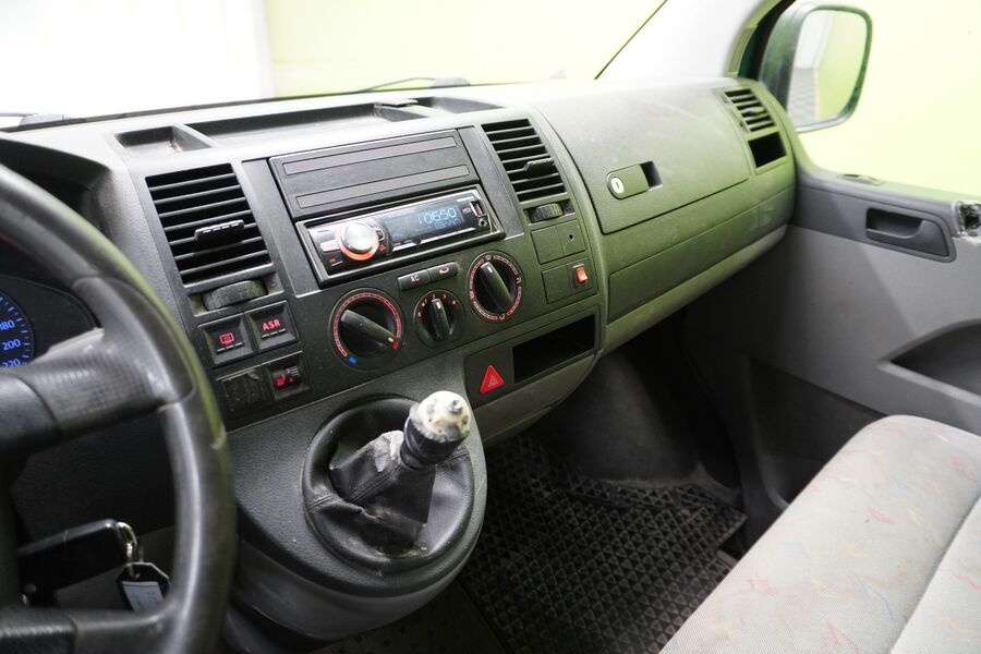 Volkswagen Transporter vaihtoauto