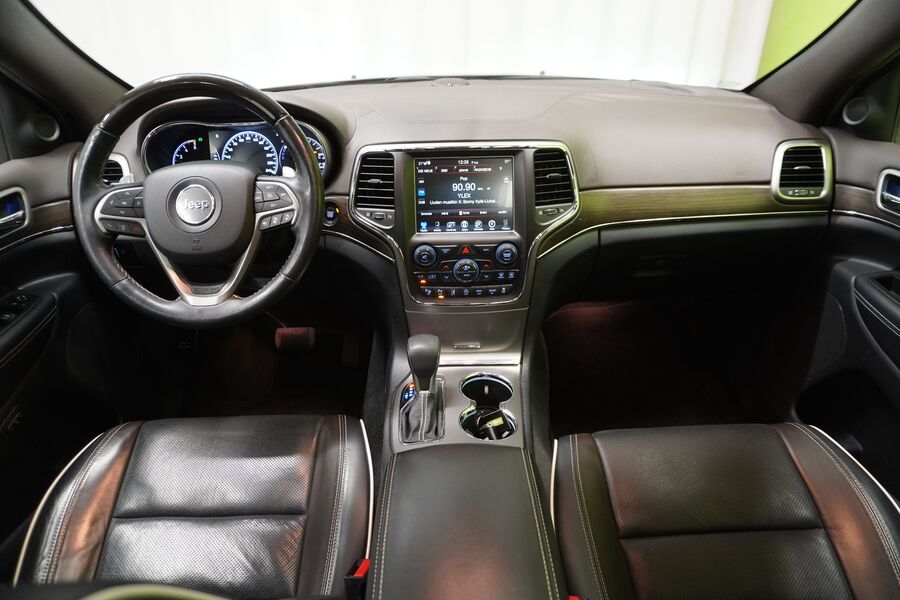 Jeep Grand Cherokee vaihtoauto