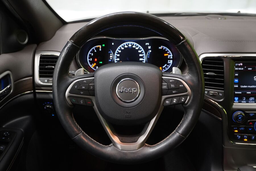 Jeep Grand Cherokee vaihtoauto