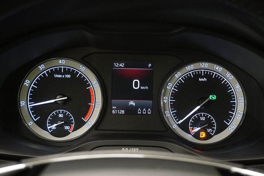 Skoda Karoq vaihtoauto