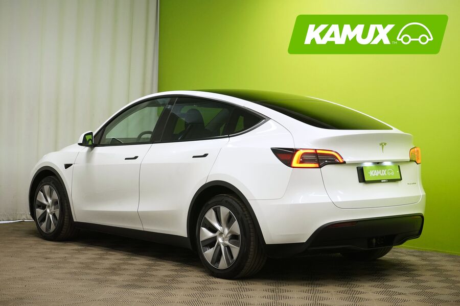 Tesla Model Y vaihtoauto