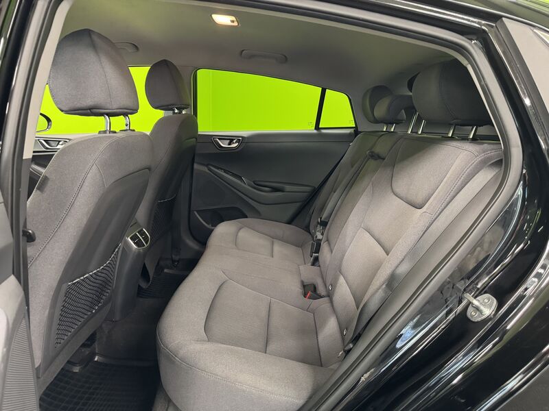 Hyundai IONIQ electric vaihtoauto