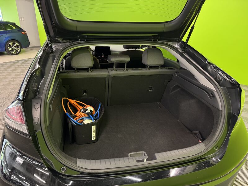 Hyundai IONIQ electric vaihtoauto