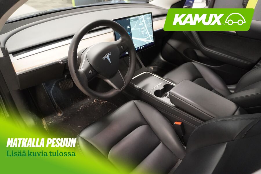 Tesla Model 3 vaihtoauto