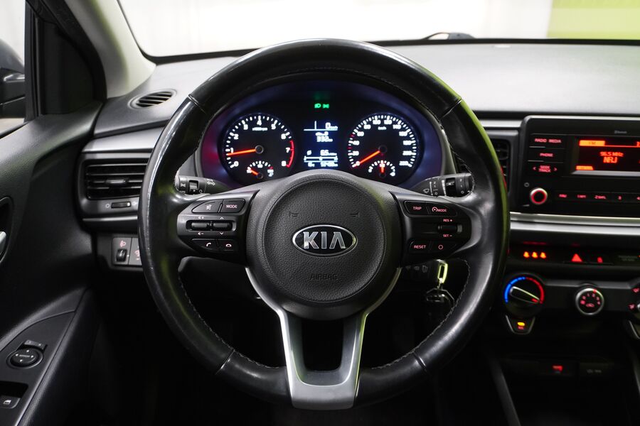 Kia Rio vaihtoauto