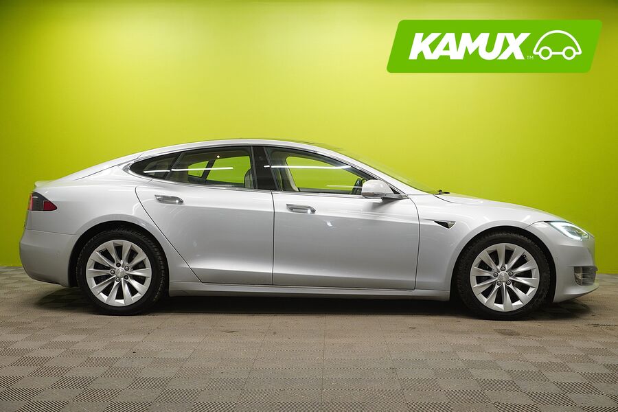 Tesla Model S vaihtoauto