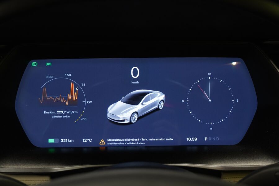 Tesla Model S vaihtoauto