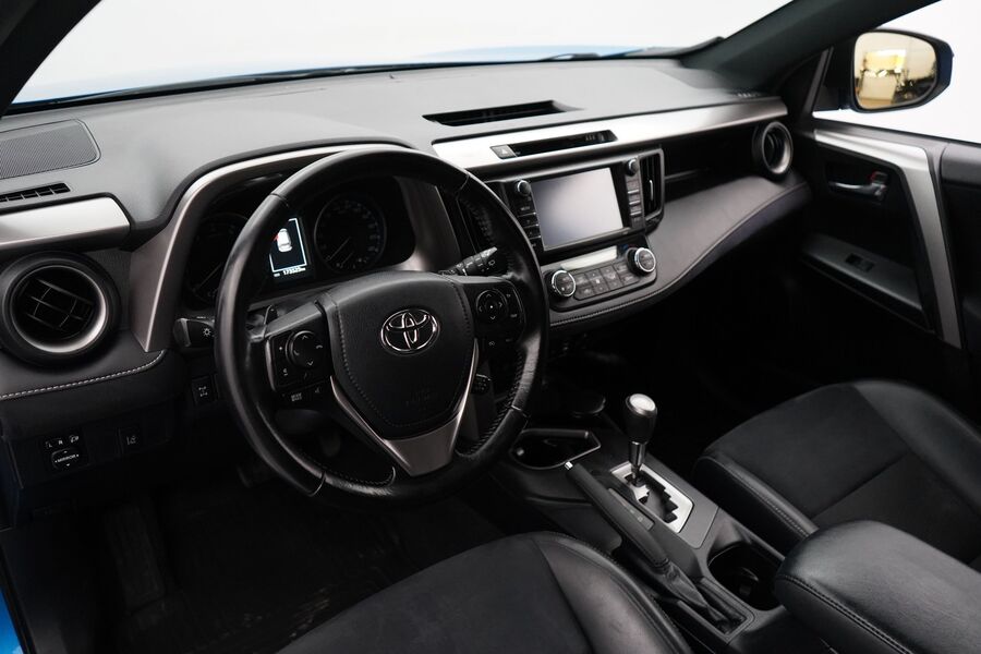 Toyota RAV4 vaihtoauto
